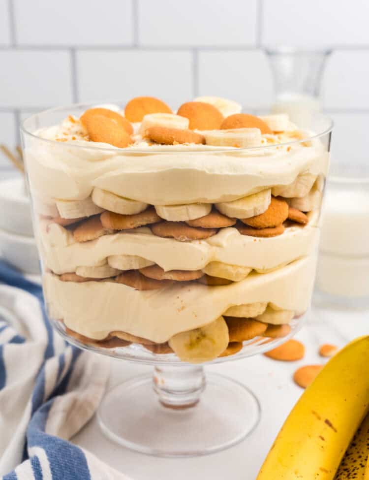 Banana Pudding in Pedestal Bowl ready to serve