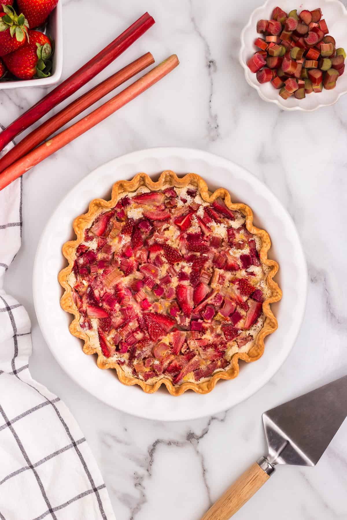 Baked Strawberry Rhubarb Pie in pie plate